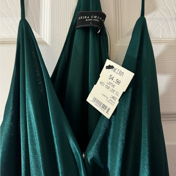 Green Dress - Picture 4 of 9